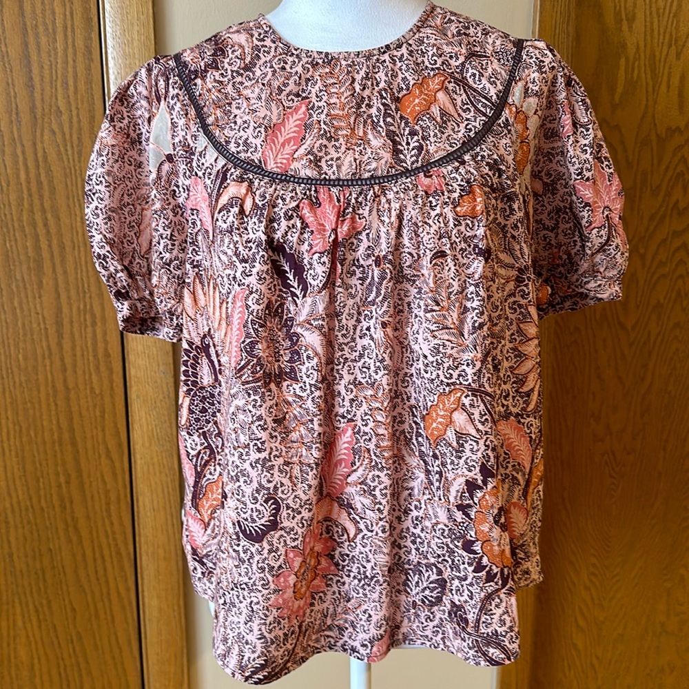 Set of two Madewell size medium tops.